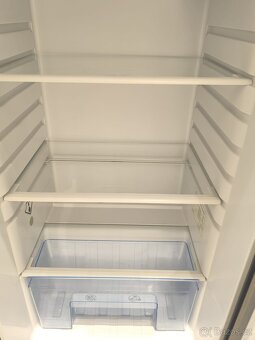 Lednice AYA AFD2102A+X - 6