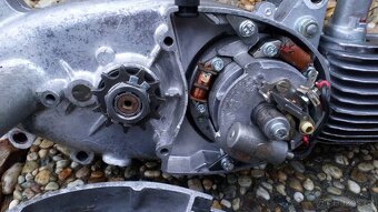 Motor Pionýr 50/05 - 6