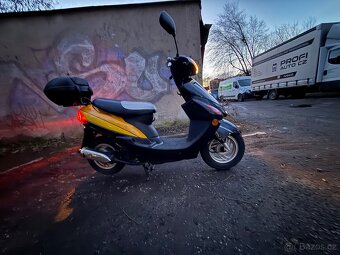 Skútr Yuki - 6