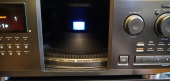 SONY CDP CX335  MEGA STORAGE 300 CD - 6