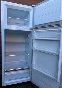 Lednice s mrazákem Hisense RB343D4AW1 - 6