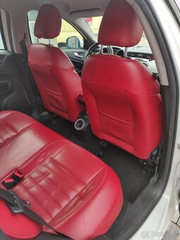 ALFA ROMEO GIULIETTA 1.6 - 6