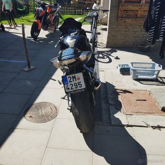 Suzuki GSX-R 1000 k5 - 6
