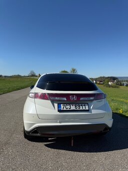 Honda Civic 8g 2011 1.8 vtec sport - 6