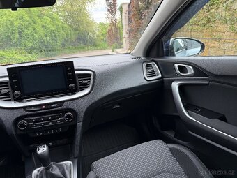 Kia Ceed SW 1.5 GDi 118kw 2021 ČR - 6