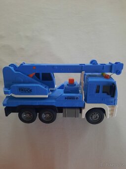 Různá auta: transformers a autojeřáb - 6