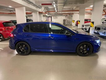 VW Golf 8 R - 6