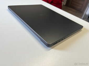Prodám Apple MacBook Pro 14” (2023) – M3 Pro, 18GB RAM,512GB - 6