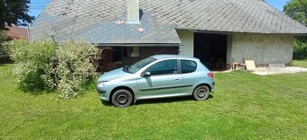 PEUGEOT 206  1.1 HFX 2003 - 6