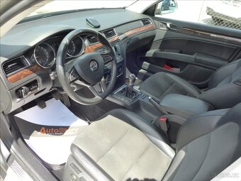 Škoda Superb 2,0 TDi 4X4, ELEGANCE, TAŽNÉ - 6