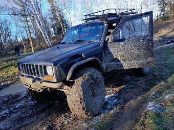 Jeep cherokee xj 4,0 manuál LPG - 6