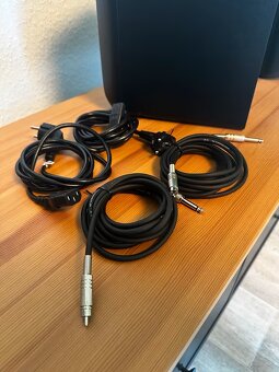 KRK Rokit 6 G3 aktivní studiové monitory - 6
