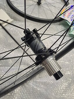 NOVÉ nepoužité karbonové kola FSA Gradient i29 WideR Carbon - 6