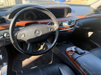 Mercedes Benz w221 S320 - 6