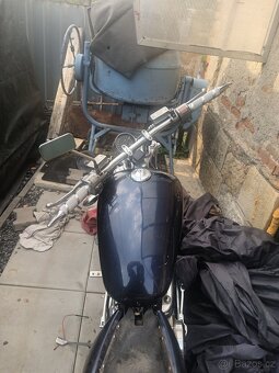 Suzuki VS 700 Intruder dva kusy - 6