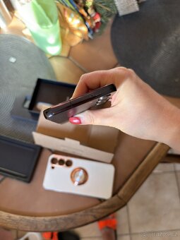 Samsung Galaxy S23 - 6