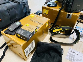 Nikon D5000 + kompletní výbava - 6