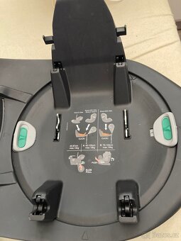 Cybex Cloud Z i-Size+Cybex Base 2022 - 6