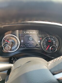 Dodge RAM - 6