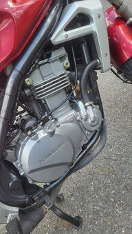 Kawasaki ER 5 - 6