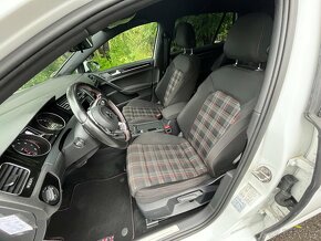 Volkswagen Golf GTI Performance 2.0 TFSi DSG - 6
