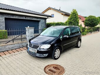 PRODÁM KRÁSNÝ VŮZ WV TOURAN FACELIFT 1.9 TDI 77KW BEZ KOROZE - 6