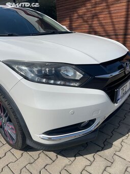 HR-V, 1.5i 96kW EXECUTIVE-XENON - 6