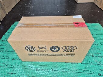 levé přední světlo VW Vento 1H5941017H - 6