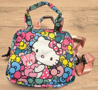 Krásný čtyř dílný set batůžek Hello kitty - 6