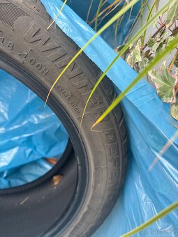 4x zimní pneu 245/45 R18 100H velmi dobrý stav - 6