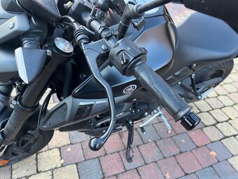Yamaha MT-125 - 6