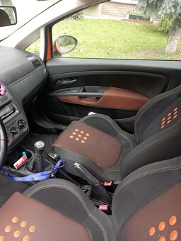 Fiat Grande Punto Sport 1.4 16V 70kW, 6-kvalt, 2007,NOVÁ STK - 6