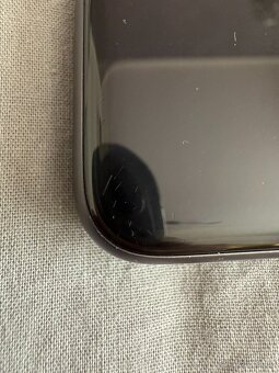 Apple Watch Series 5 44mm - černé - 6