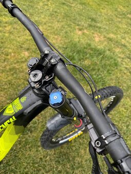 Commencal - 6
