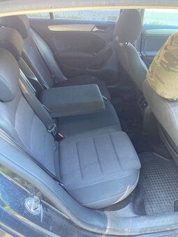VW Golf 6 - 1.6 tdi 77kw 2009 - 6