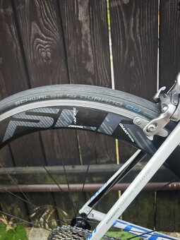 Prodám karbonové kolo Giant advanced TCR - 6