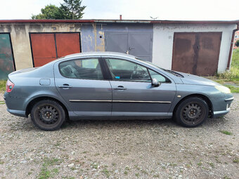 Peugeot 407 - 6