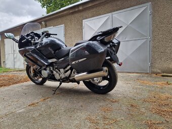 Yamaha FJR 1300 A - 6