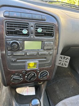 Toyota Avensis combi, 1.8 benzín - 6