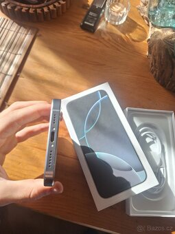 Iphone 16 Pro max 1Tb white titan - 6