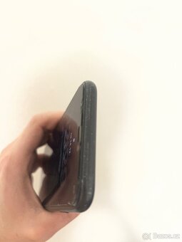 IPhone 11 128GB - Černý - 6