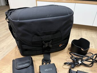 Nikon D750 tělo (full frame) + objektivy + příslušenství - 6