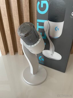 Logitech YETI GX Dynamic RGB mikrofon - 6