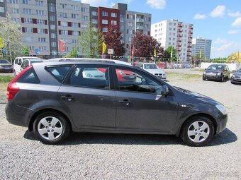 Kia Cee'd 1.4i 80kW kombi, 1.majitel, Serviska - 6