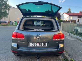 Volkswagen Touareg 4,2l, V8, benzín - 6