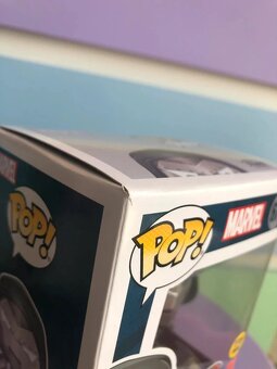 figurka Funko Pop Infamous Iron man 677 - glow in the dark - 6