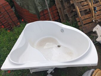 Vany a umyvadla s baterií - 6