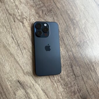 iPhone 15 Pro 256GB, modrý, eSIM (rok záruka) - 6