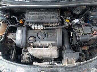 Škoda Roomster, 1.4i, 63.kw, motor BXW, náhradní díly - 6