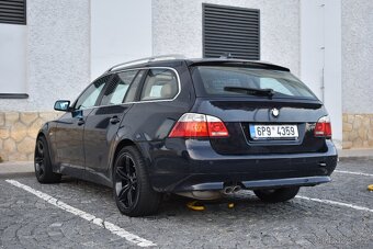 Bmw E61 530d/xDrive/2006/170kW/Automat/Kůže/Panorama/326tkm - 6